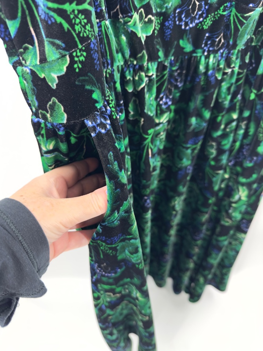 Torrid Midi Velvet Skater Dress Size 3X Floral Dark Forest Fairy Whimsigoth - Picture 4 of 12